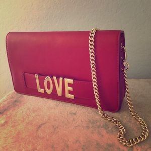 ❌SOLD❌LOVE Purse from Steve Madden